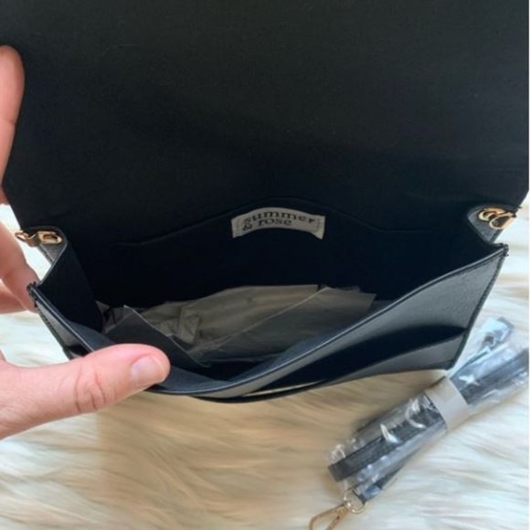 Summer & Rose poncho and purse - Picture 8 of 8